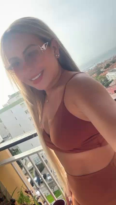 Vivian